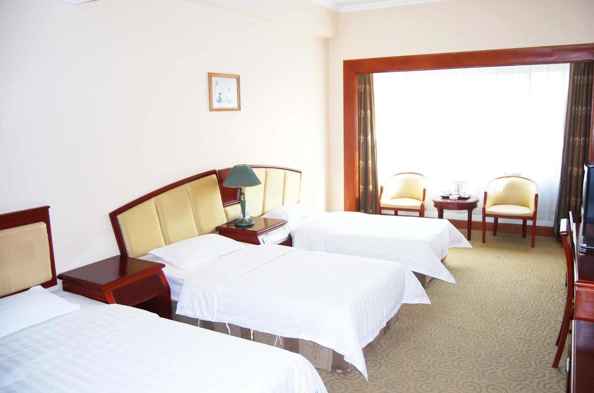 Hampton By Hilton Dalian Zhongshan Exterior foto